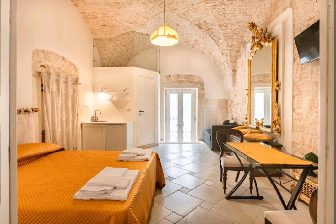 La Pietra Del Duca Bed & Breakfast Мартина Франка Екстериор снимка